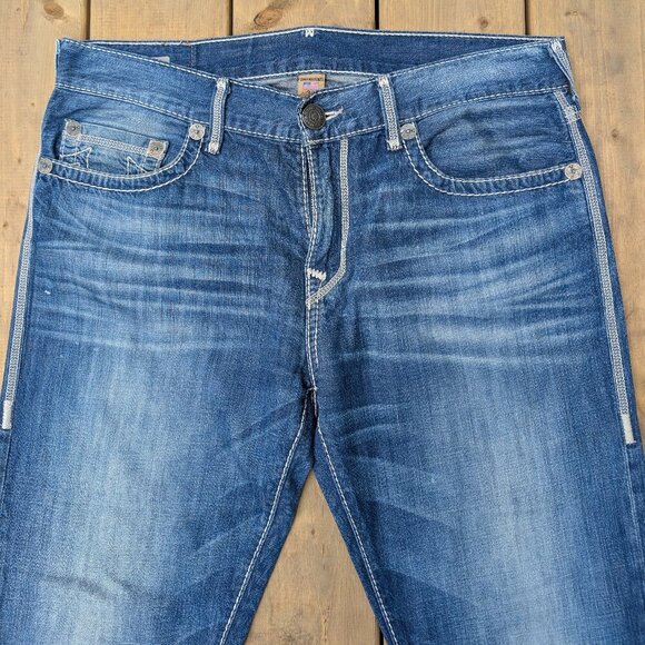 True Religion Men's Blue Distressed Straight Leg Jeans - Size 34 - Made in USA - Picture 5 of 7